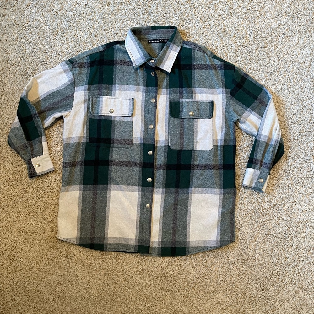 Boohoo Green & White Flannel